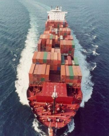 深圳冠廷國際 國內發海運整柜到瑞典亞馬遜FBA的雙清包稅物流解決方案